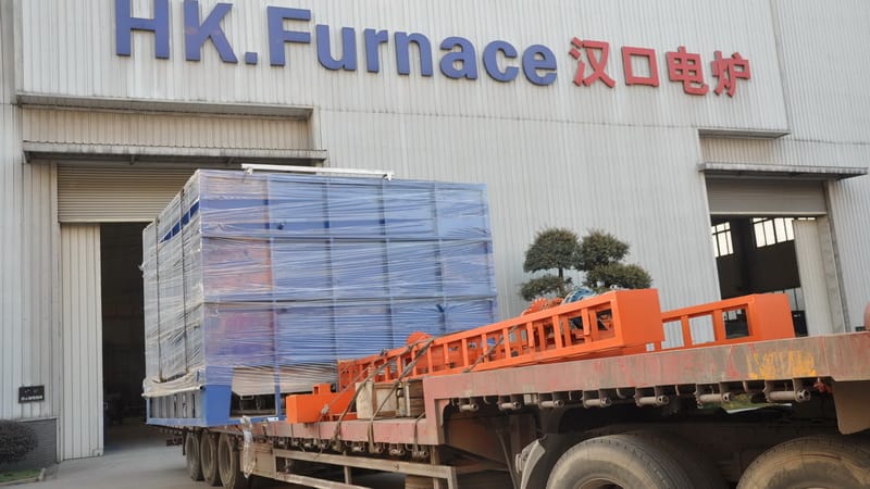 中溫臺(tái)車(chē)爐廠家